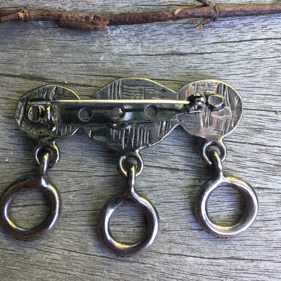 Blue gem brooche! 🔵 - Picture 3 of 4